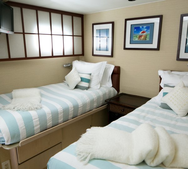 The 34m Yacht ISLAND TIME