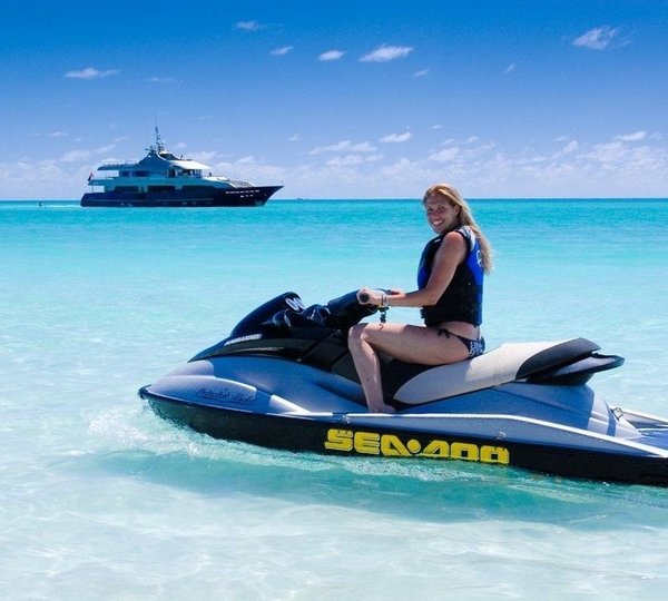 The 34m Yacht PRINCESS ILUKA