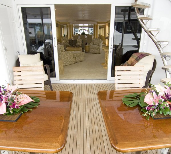 The 35m Yacht SANS SOUCI