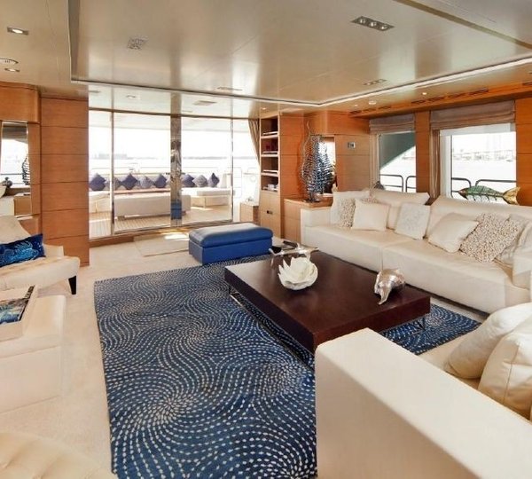 The 36m Yacht +LEJOS