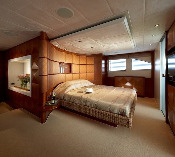 Cabin Aboard Yacht NORTHLANDER