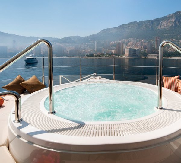 Jacuzzi Pool On Board Yacht NORTHLANDER