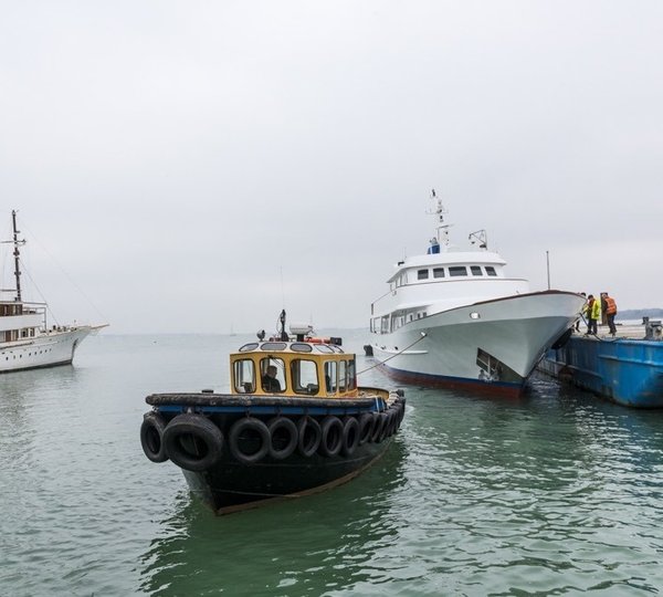 The 39m Yacht GLORIOUS