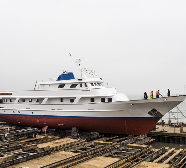 The 39m Yacht GLORIOUS