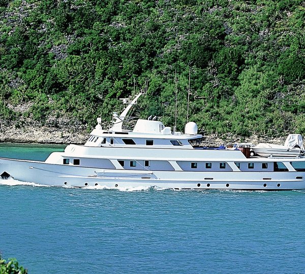 Premier Overview On Board Yacht GLORIOUS