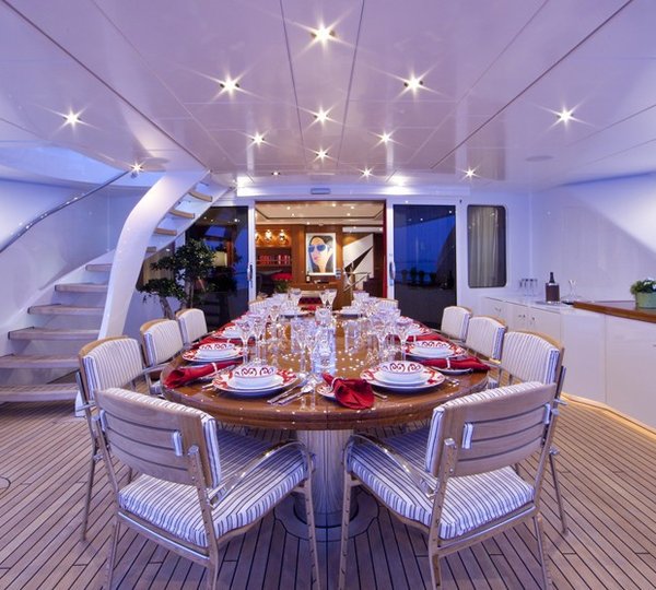 The 39m Yacht REVELRY