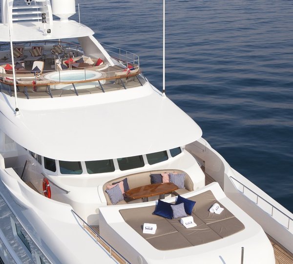 The 39m Yacht REVELRY