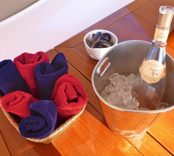 The 39m Yacht REVELRY