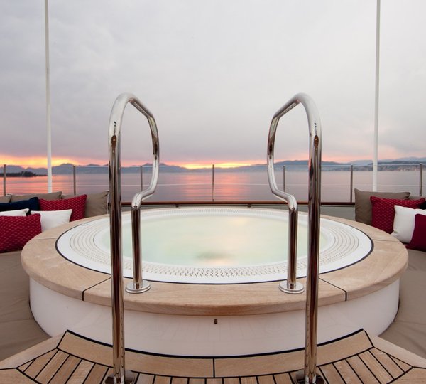 The 39m Yacht REVELRY