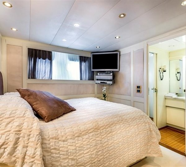 The 39m Yacht SUPERFUN