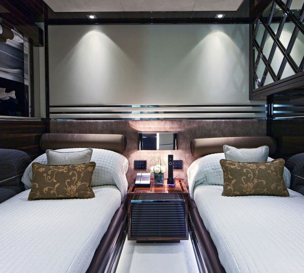 Twin Bed Cabin Aboard Yacht MANIFIQ
