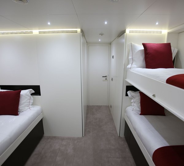 Twin Bed Cabin Including Pullman Bunk On Board Yacht OCEAN SAPPHIRE