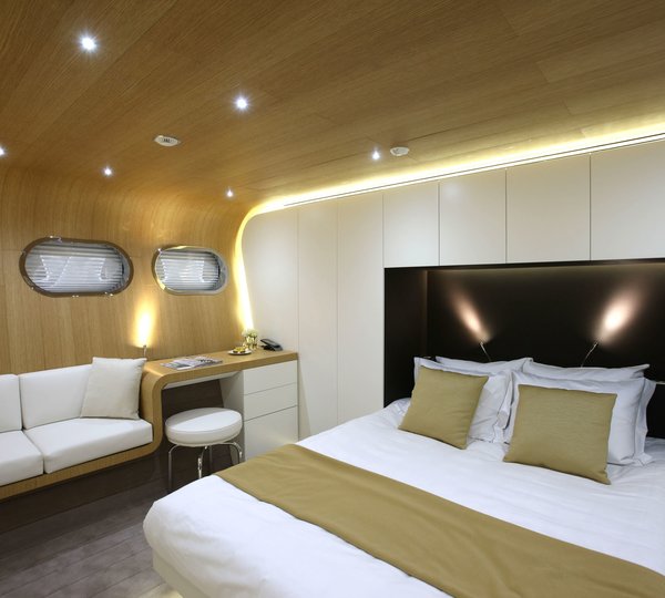 Yellow VIP Cabin Aboard Yacht OCEAN SAPPHIRE