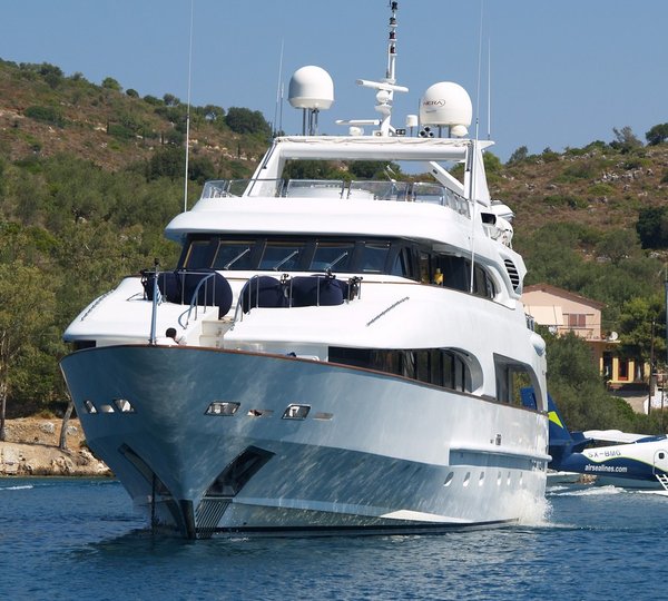 The 41m Yacht TANIA T