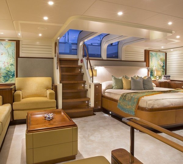 The 44m Yacht NINGALOO