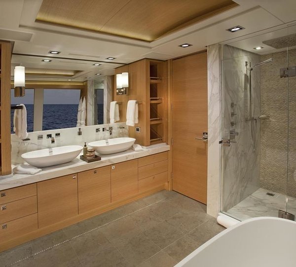 Main Master Bath On Board Yacht BIG FISH