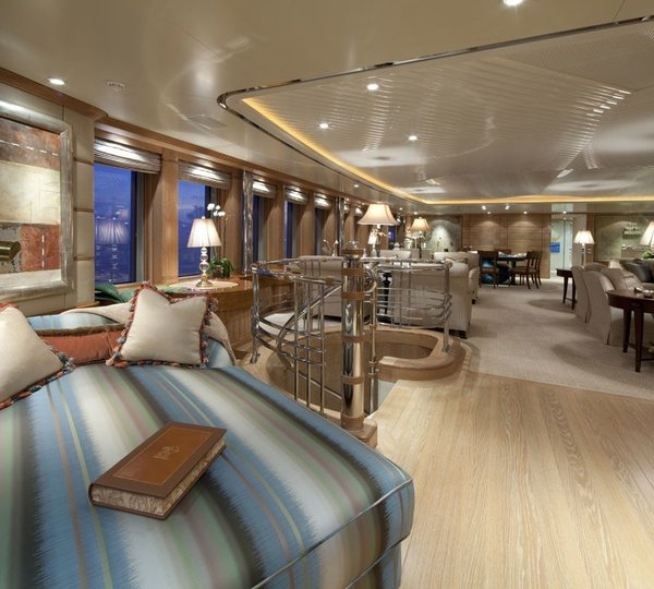 The 54m Yacht HUNTRESS II