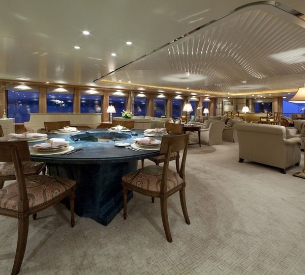 The 54m Yacht HUNTRESS II