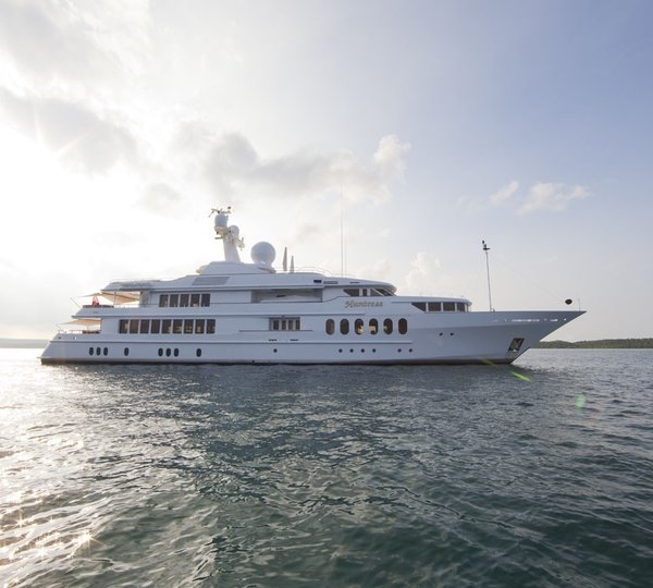 The 54m Yacht HUNTRESS II