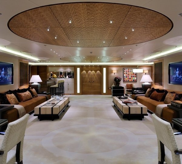 The 60m Yacht CAIPIRINHA