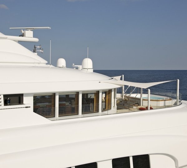 The 60m Yacht CAIPIRINHA