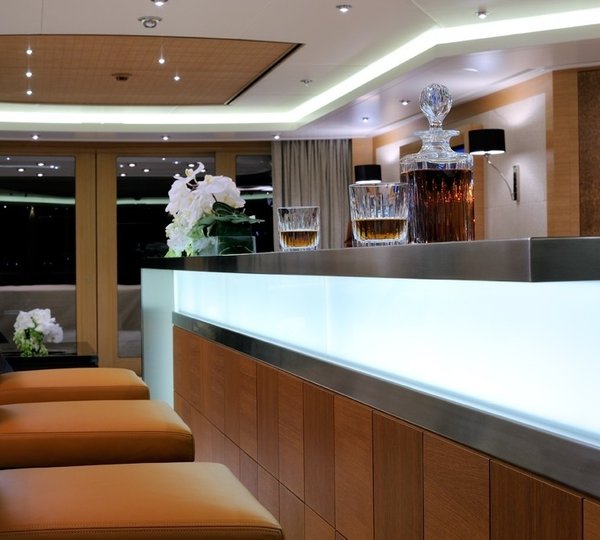 The 60m Yacht CAIPIRINHA