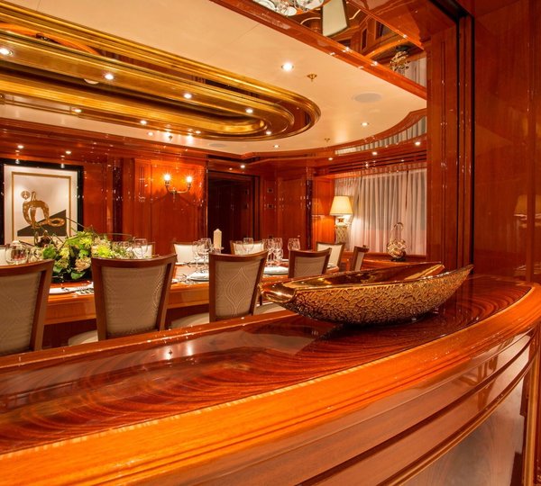 The 65m Yacht DOUBLE DOWN