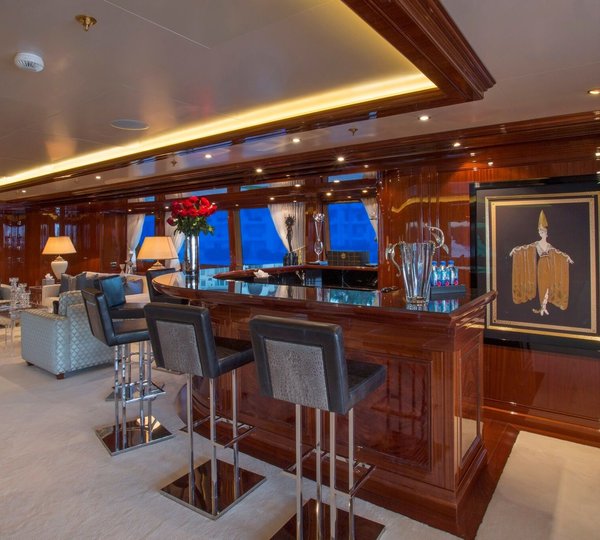 The 65m Yacht DOUBLE DOWN