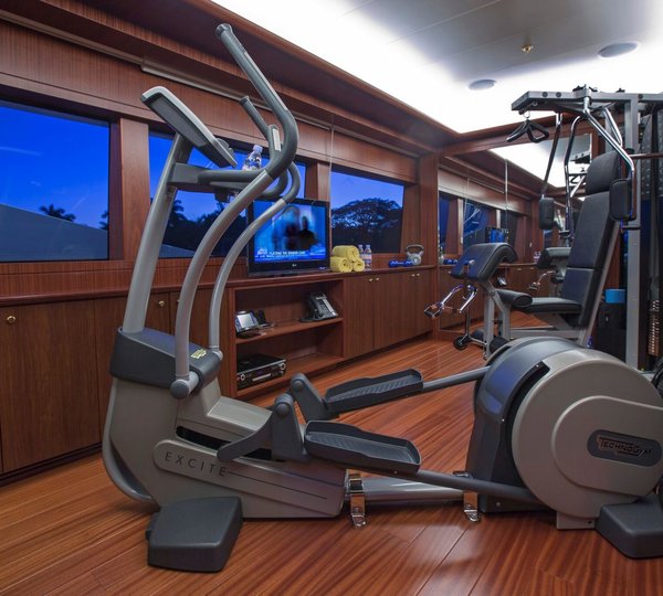 The 65m Yacht DOUBLE DOWN