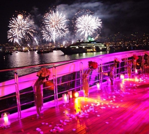 Fireworks With Lighting On Yacht ELEGANT 007