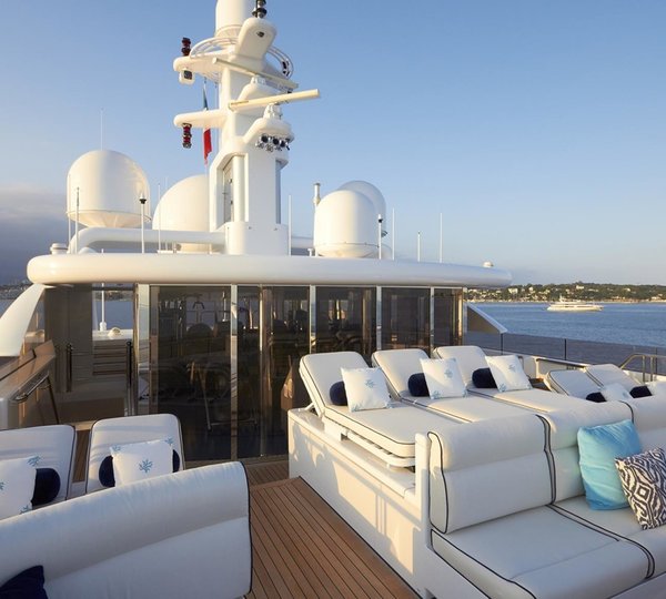 Sunshine Pads On Board Yacht TITANIA