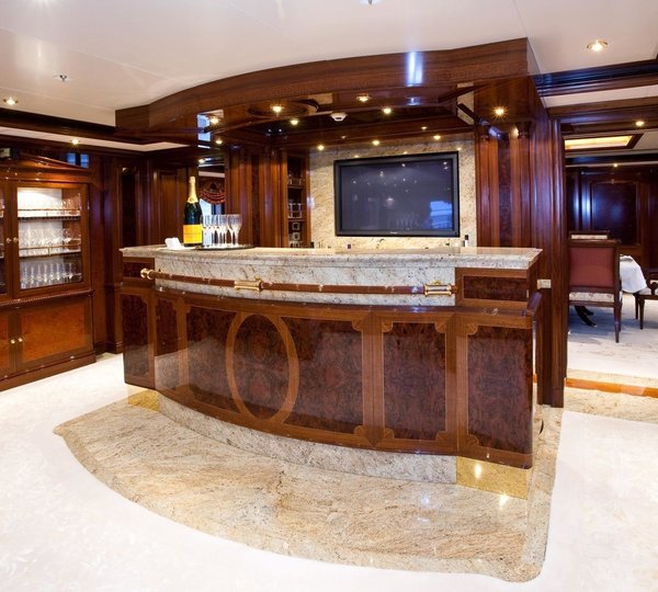 Drinks Bar Aboard Yacht TITANIA
