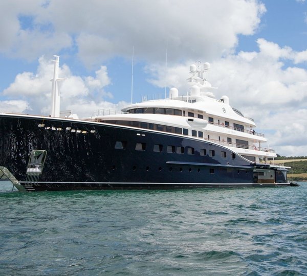 The 85m Yacht AQUILA