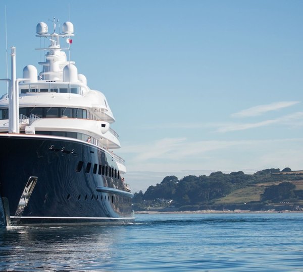 The 85m Yacht AQUILA