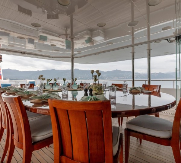 Exterior Dining Area