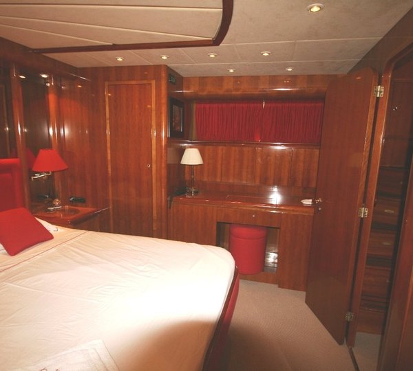 Double Cabin