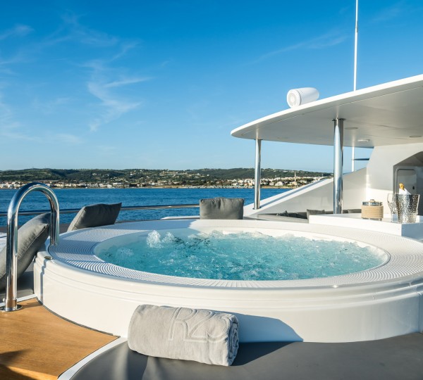 Sun Deck Jacuzzi