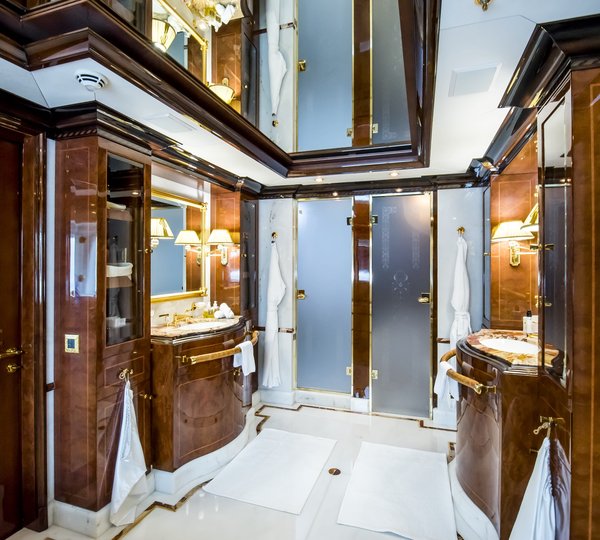 Master Ensuite Bathroom