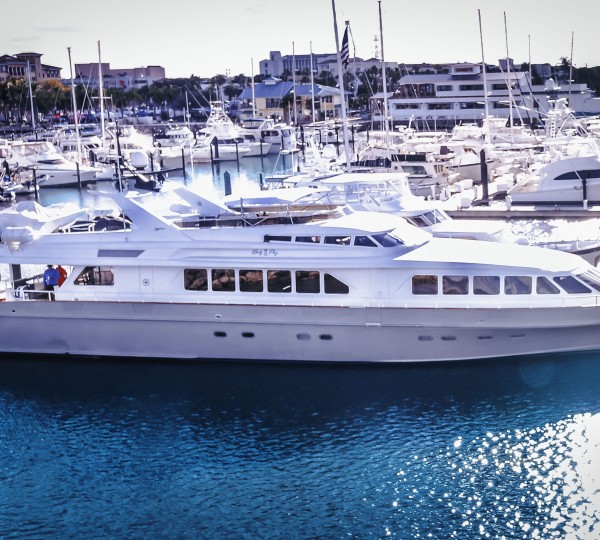 Super Yacht READY II PLAY