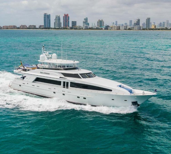 Superyacht RISK AND REWARD