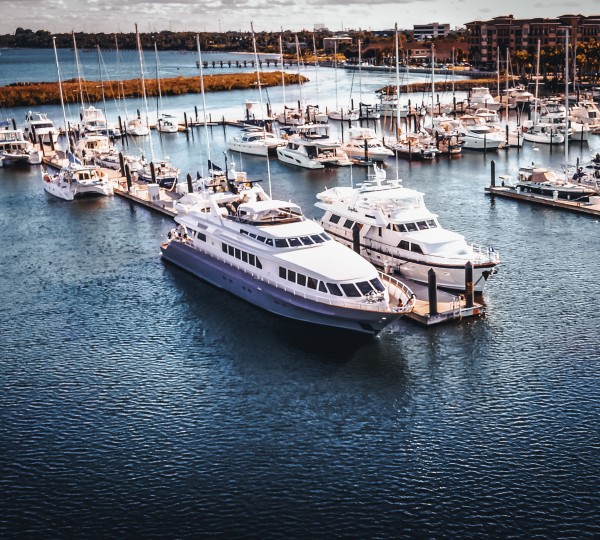 Motor Yacht READY II PLAY