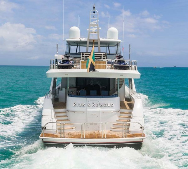 Motor Yacht RISK AND REWARD