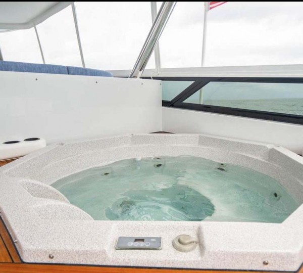 Jacuzzi On Sun Deck