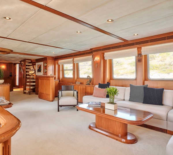 Main salon view forward