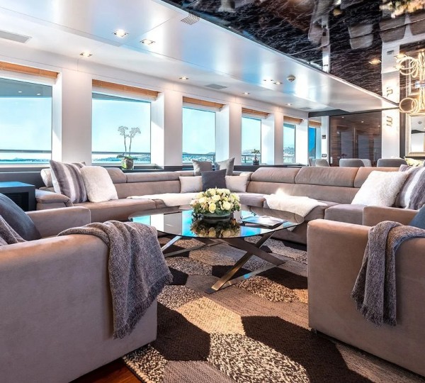 AFRICA I Interior - Main Salon