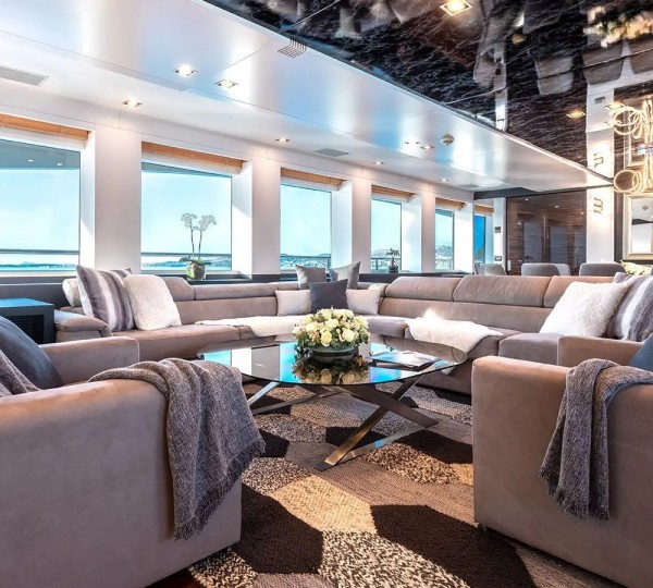 AFRICA I Interior - Main Salon