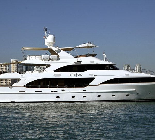Benetti Classic 121 Motor Yacht +LEJOS 