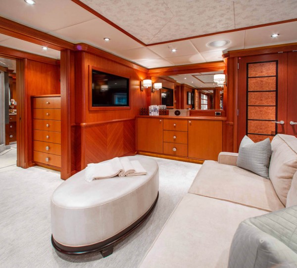 Full Beam VIP Detail