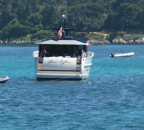 Good_Life_Yacht_iles_Lerins