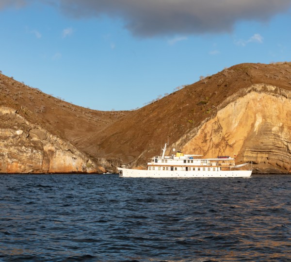 Grace Yacht In Galapagos